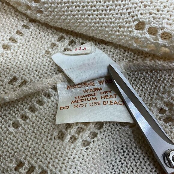 VINTAGE IT’S PURE GOULD Cardigan Sweater - Picture 7 of 7